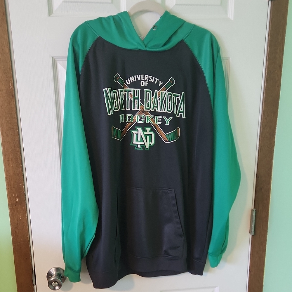 UND HOCKEY Green and Black Hoodie MEN'S SIZE XL- Last Chance